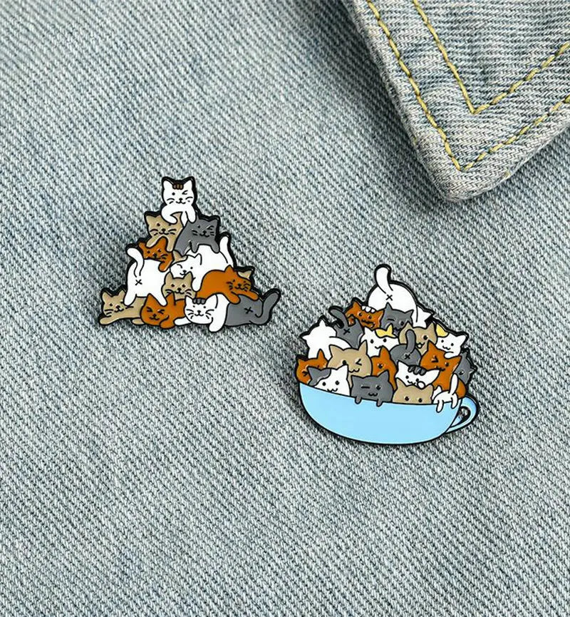 Cats Enamel Pin – Coffee Cup Kitten Brooch, Lapel Badge Jewelry Gift